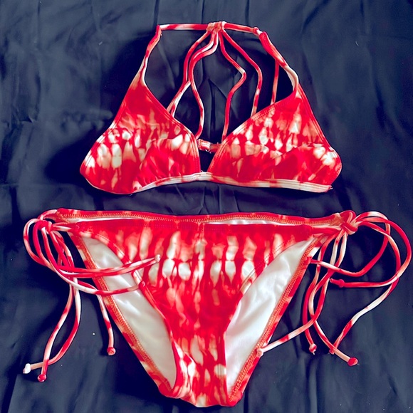 Arizona String Bikini - Picture 1 of 9